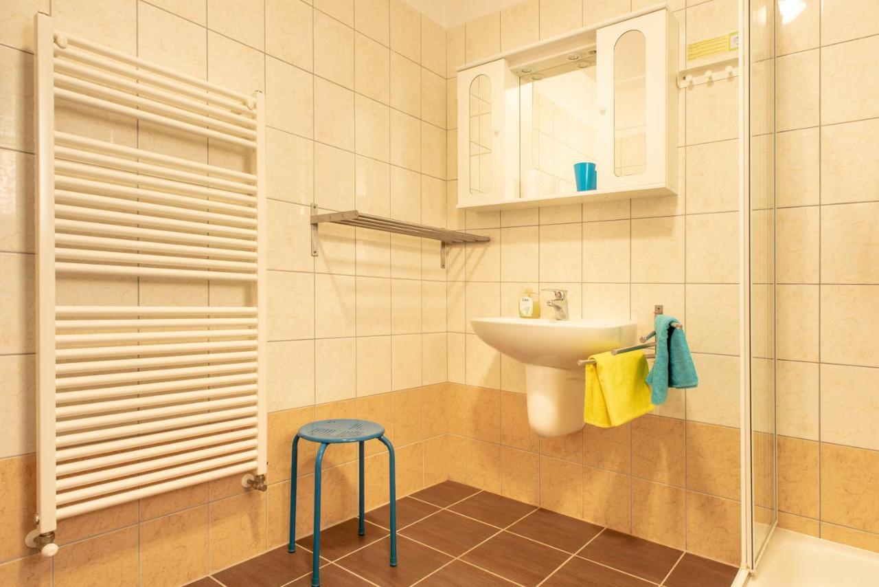 Modor Apartman Alsópáhok Eksteriør bilde