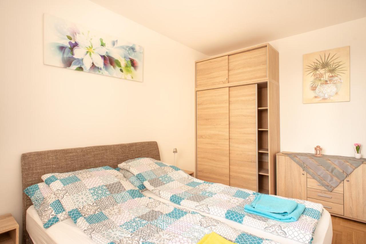 Modor Apartman Alsópáhok Eksteriør bilde